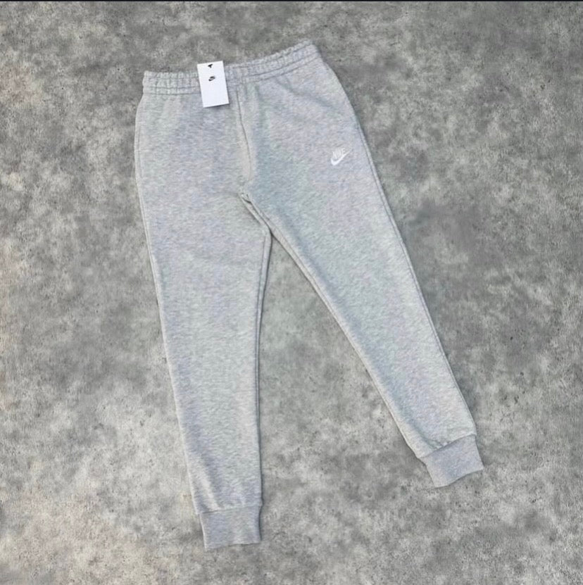 Jogging nike (brode)
